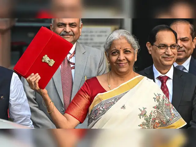 ଭାରତର ପ୍ରଥମ ବଜେଟ୍‌, ଇଂରେଜ ଛାଡିଯାଇଥିଲେ ମାତ୍ର ଏତିକି ଟଙ୍କା!